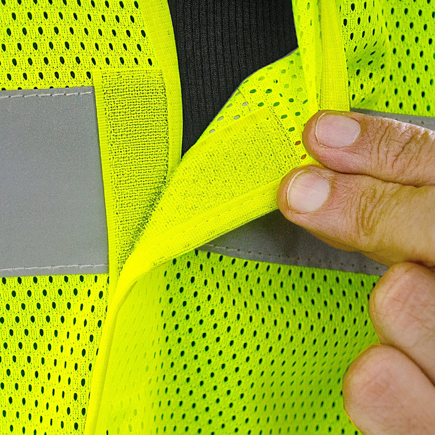ANSI Class 2 Breakaway Safety Vest – High-Visibility & Quick-Release Design
