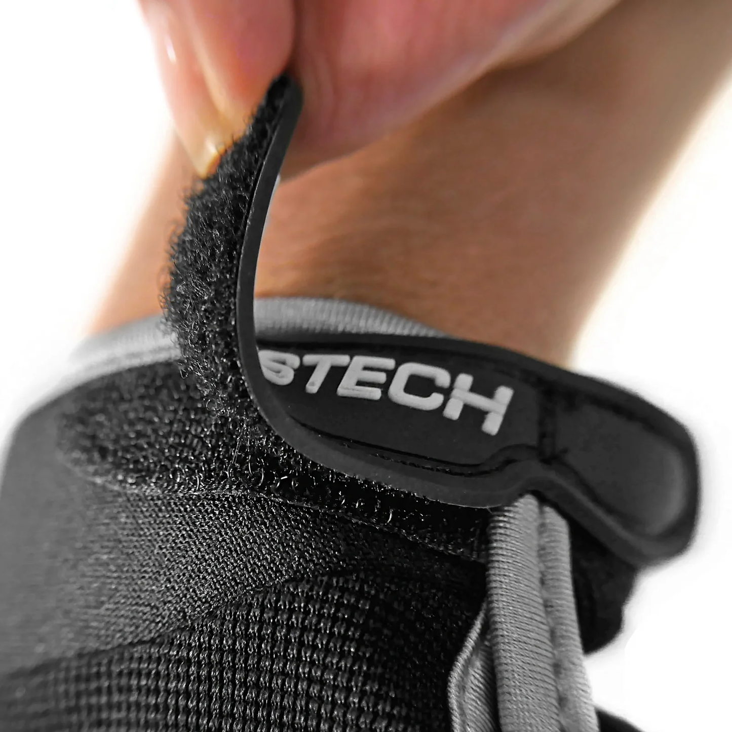 Anti-Slip Safety Work Gloves – Silicone Dotted Grip, Breathable & Durable